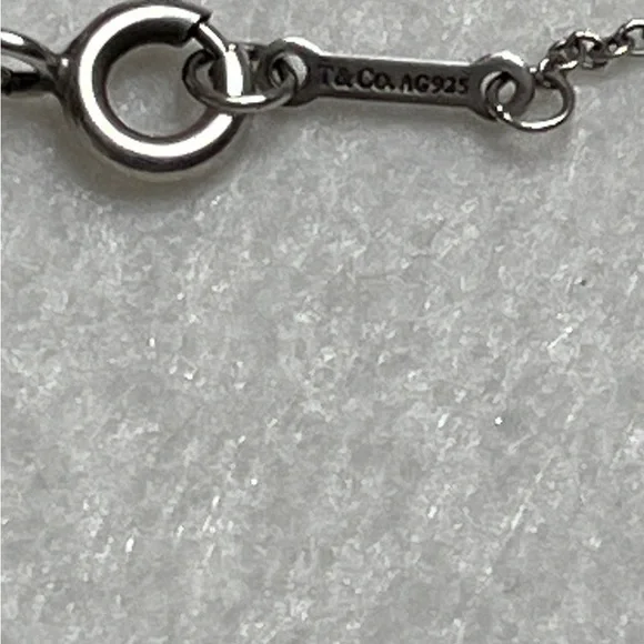 Tiffany & Co. Paloma Picasso Loving Heart Sterling Silver Necklace Gift - Picture 4 of 7